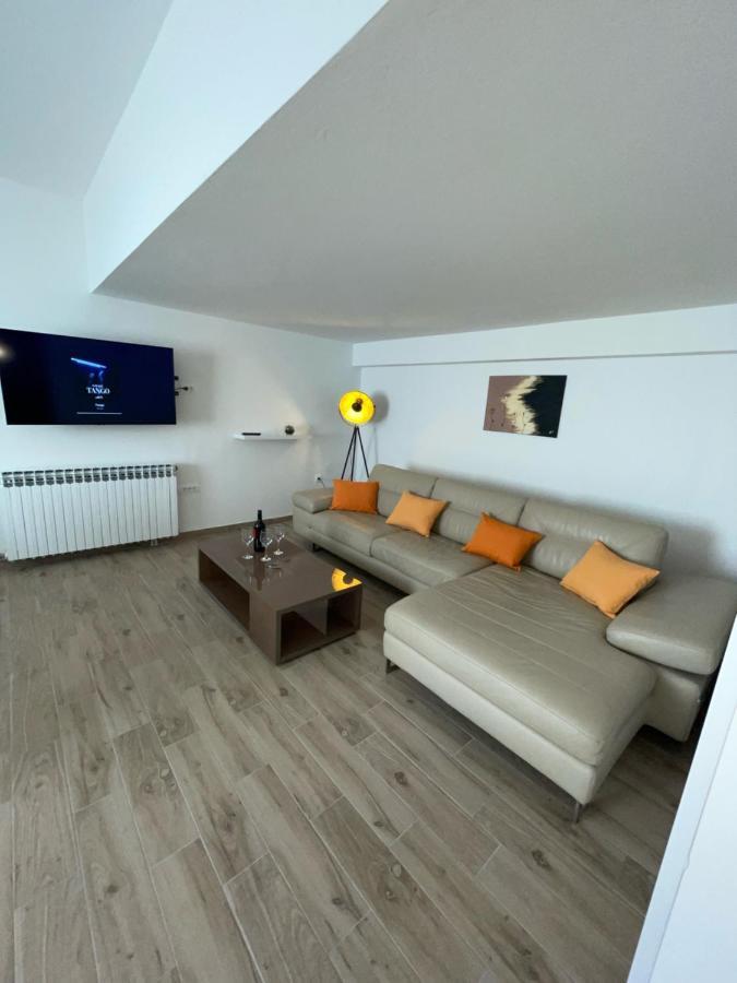 Apartman Varea Ližnjan Esterno foto